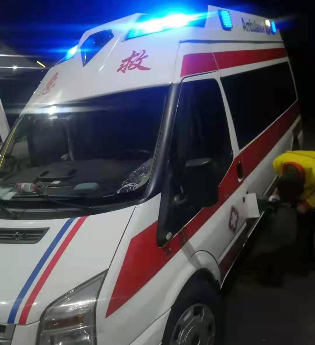 饶平县专业救护车出租
